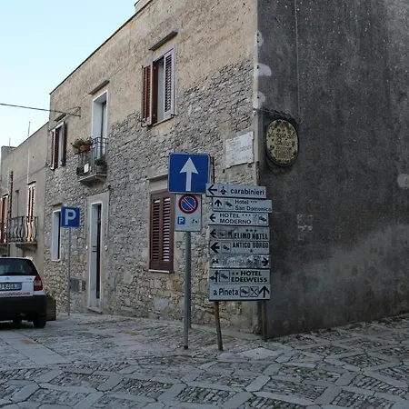 La Porta Del Balio Affittacamere 3*